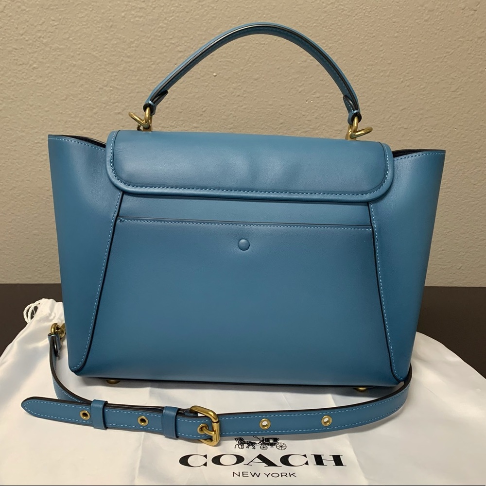 Glovetan Courier Satchel/Crossbody & Wristlet - Picture 3 of 8